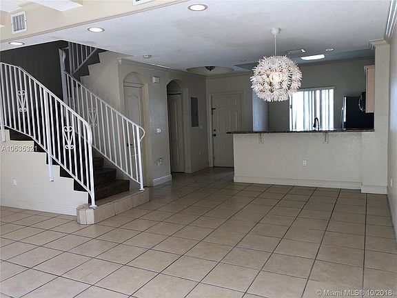 4th image of 11665 NE 18th Dr #11665