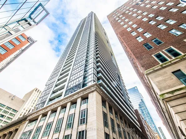 70 Temperance St #1914, Toronto, ON M5H 0B1