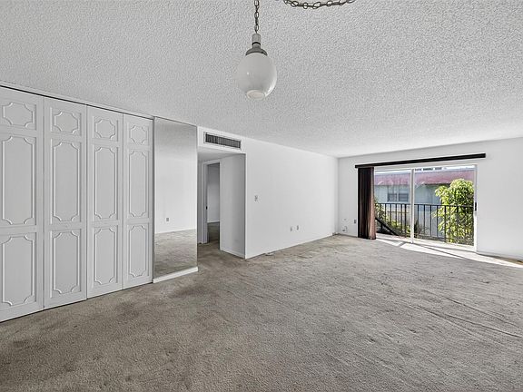 2nd image of 801 W Oakland Park Boulevard #C16