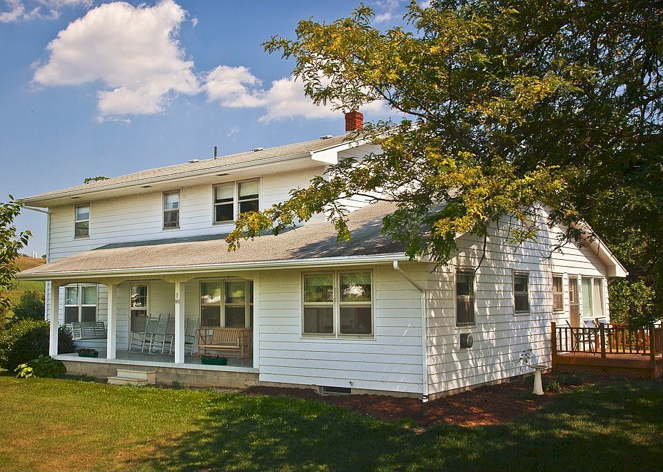 1st image of 108 Vista Ln