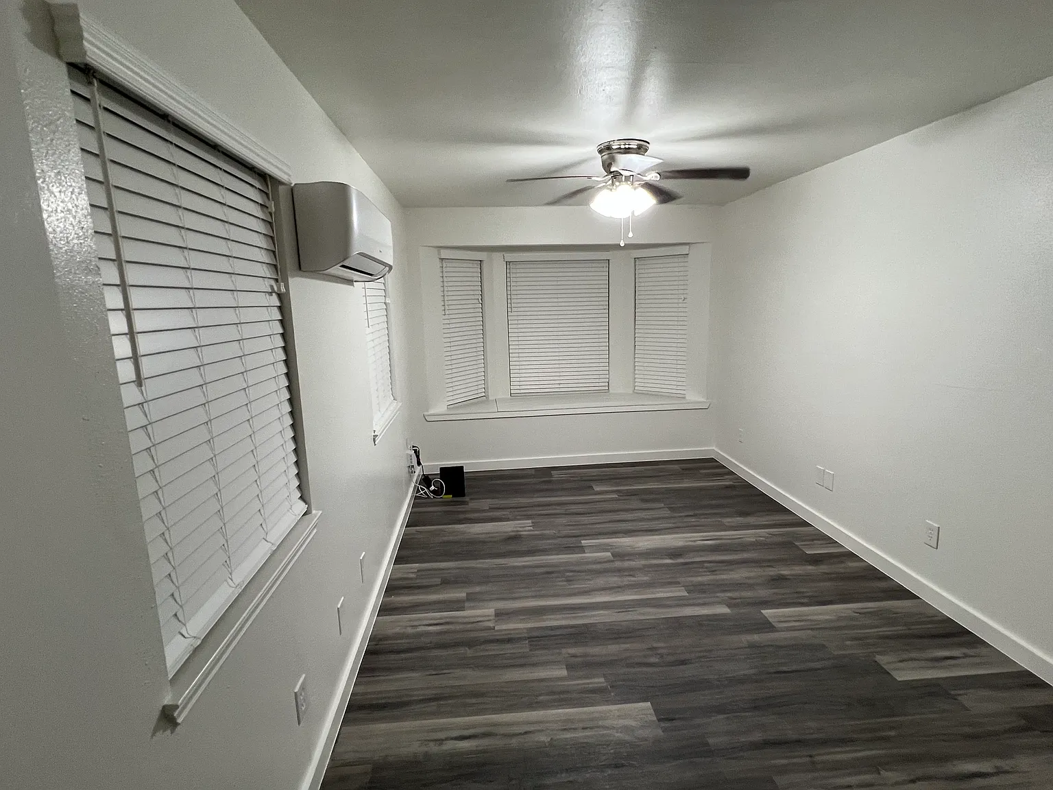 2 bed, 760 sqft, $1,500 — Photo 4