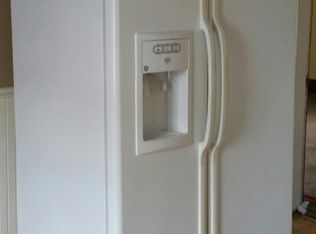 626 Rathbun St #2, Blackstone, MA 01504