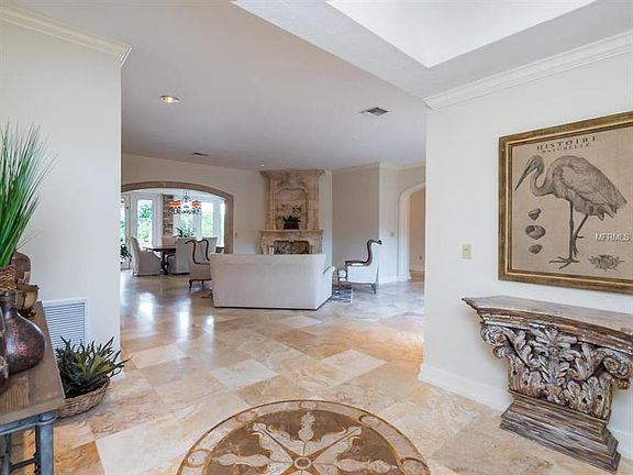3rd image of 815 Tropical Cir