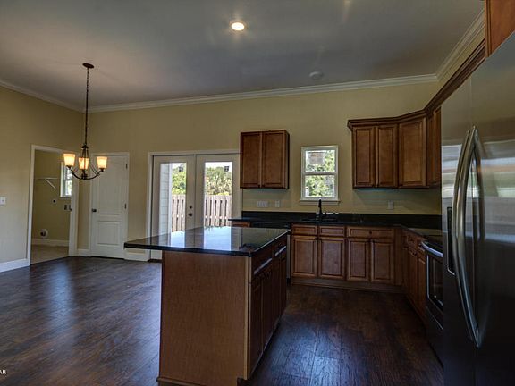 3rd image of 3736 Tiki Dr