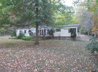 14376 Coal Hill Rd, Stewartstown, PA 17363