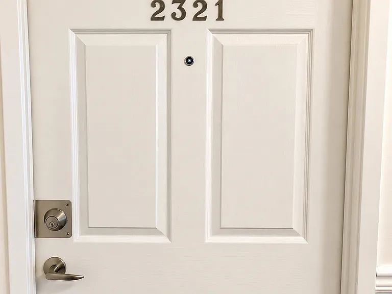 244 Sherbrooke St #2321 — Photo 3