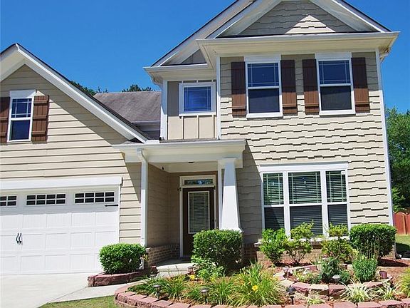 2nd image of 500 Pebble Chase Ln