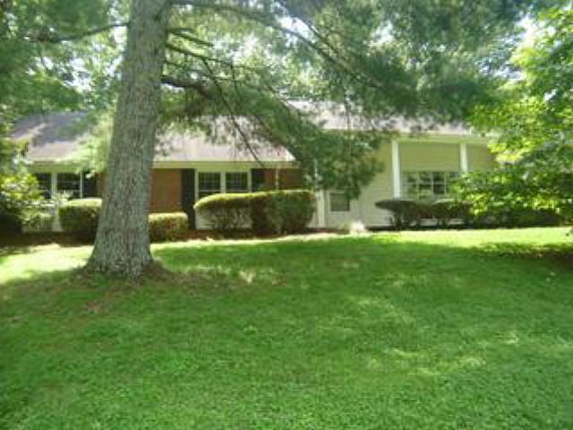 1st image of 284 Mountain St
