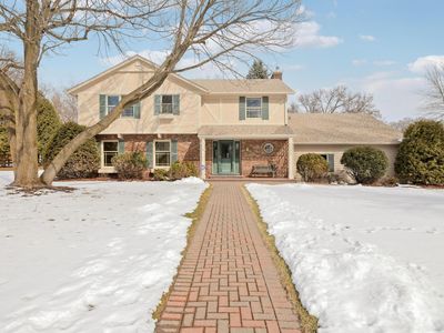 15800 Seaton Pl, Minnetonka, MN, 55345