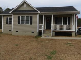 9122 Robin Rd, Disputanta, VA 23842