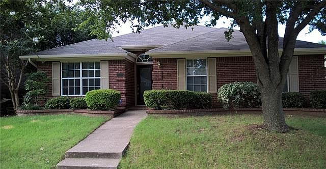 1st image of 3544 Briargrove Ln