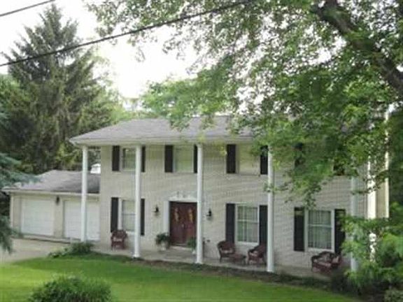 2nd image of 47680 Morningside Dr