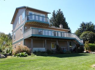 616 9th Ave, Fox Island, WA 98333