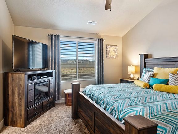 4th image of 4764 W Kootenai Ct