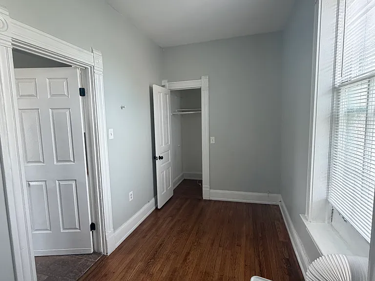 843 N Francisco Ave #1R — Photo 11