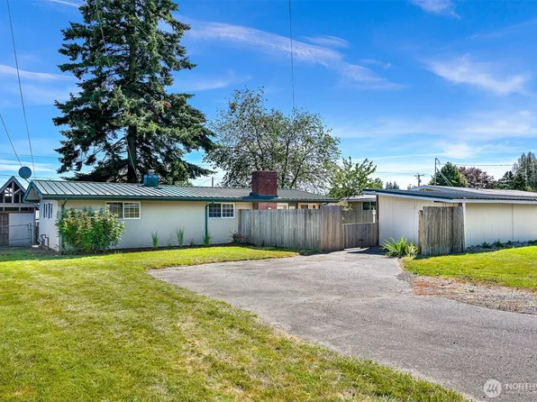 2267 Hawthorne Street, Ferndale, WA 98248