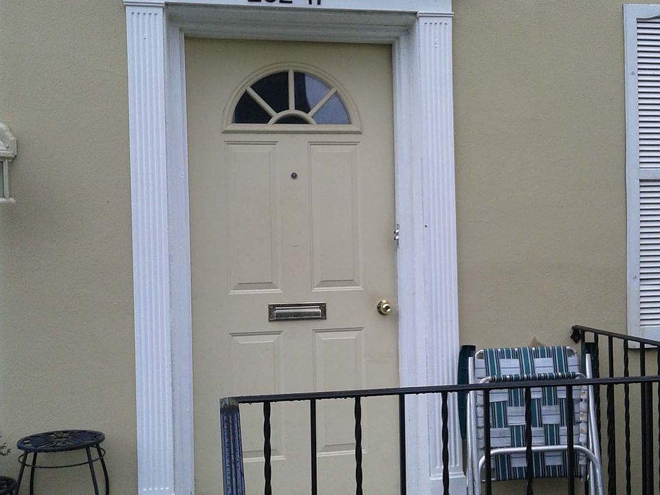 1st image of 25217 72nd Ave