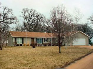 22896 2550 East St, Princeton, IL 61356