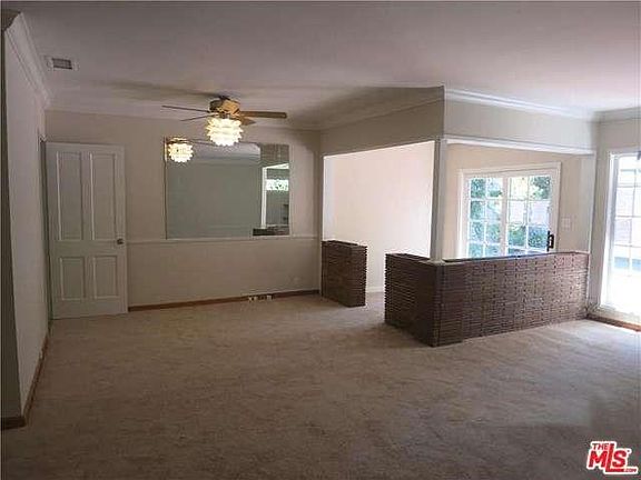 3rd image of 4265 Hazeltine Ave