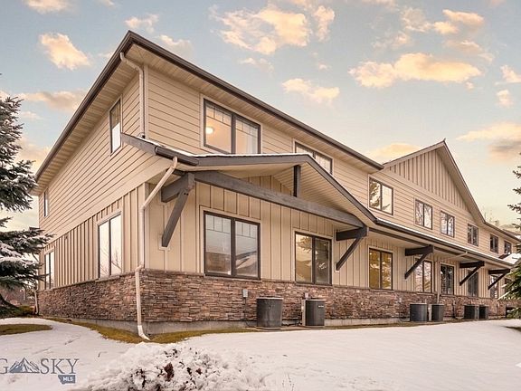 3rd image of 2115 Durston Rd Unit 13