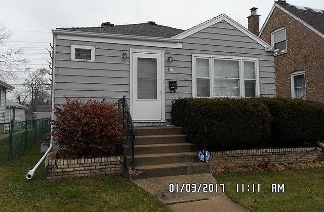 1st image of 9 E 140th Ct