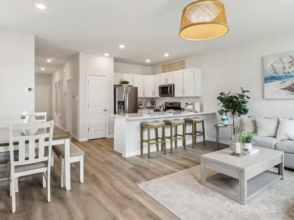 264 Hermosa Dr, Egg Harbor Township, NJ 08234