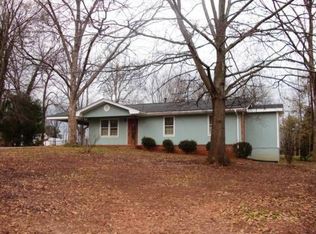 1373 6th Ave, Auburn, GA 30011