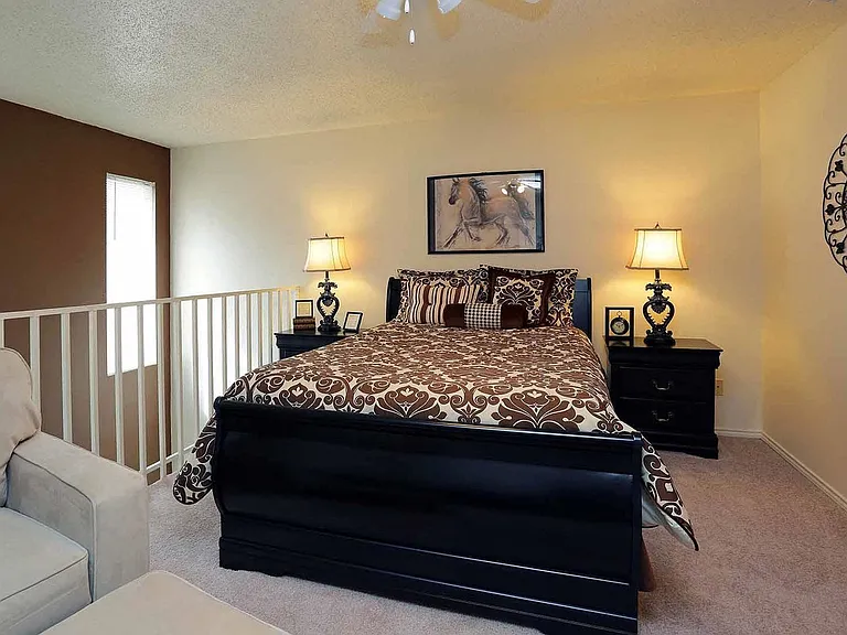 Dove Creek Villas — Photo 13