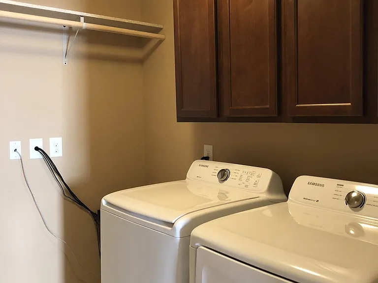 8502 Pillar Gate Ln — Photo 5