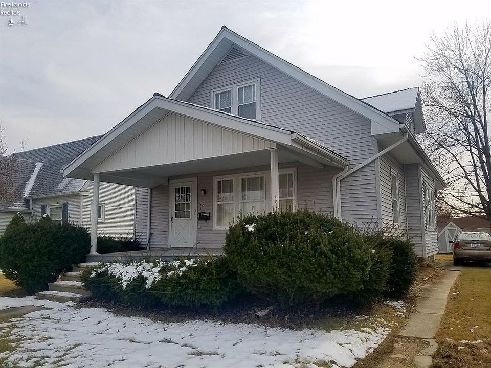 62 Gross St, Tiffin, OH 44883 Zillow