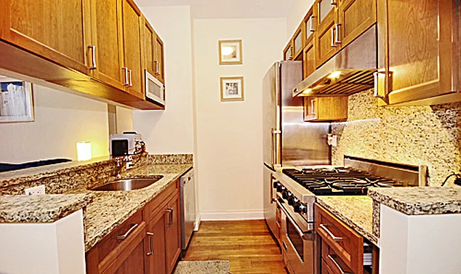 Rented by Kathi Markou, LREB | media 25