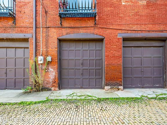 5th image of 934 Western Ave #10454485