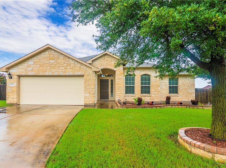 20028 Needle Pine Dr Round Rock Tx 78664 Zillow