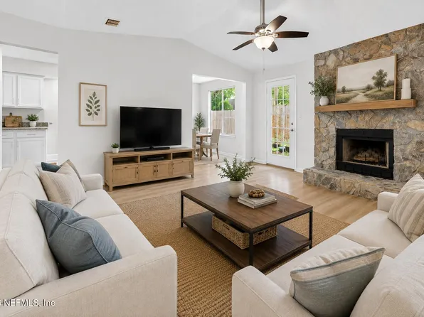 3651 LUMBERJACK Circle N, Jacksonville, FL 32223