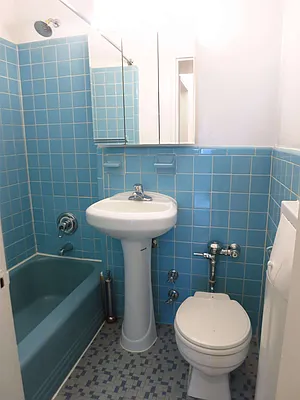 Rented by City & Suburban | media 21