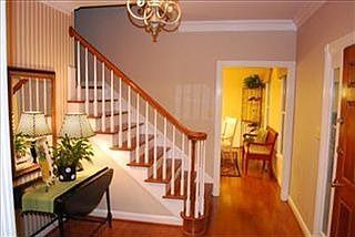 1st image of 828 Glen Abbey Cir
