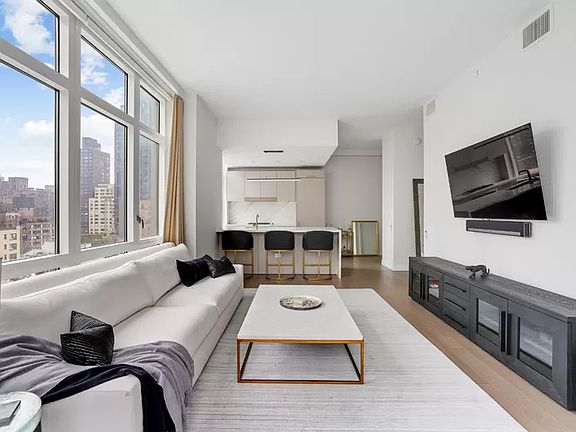2nd image of 305 E 51st St #11D