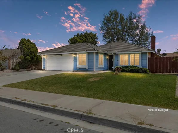 1445 W James St, Bloomington, CA 92316