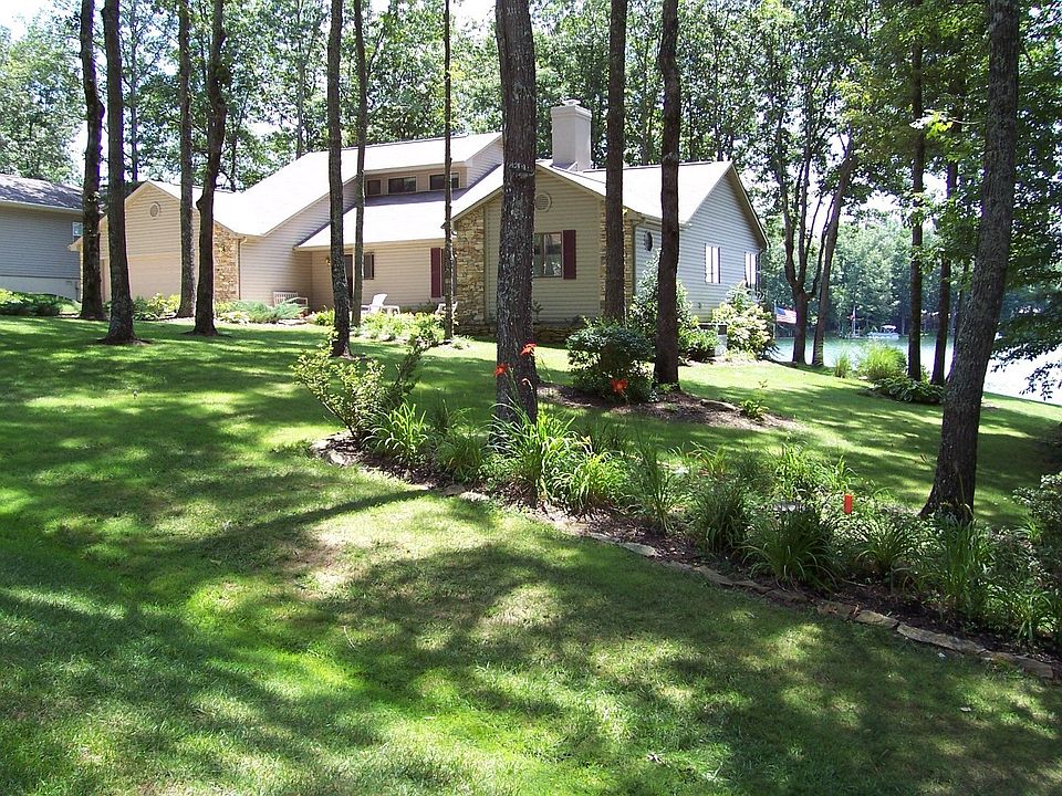 1st image of 116 Canterbury Dr