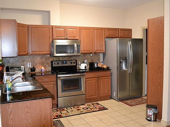 5th image of 4044 Vista Mar Dr