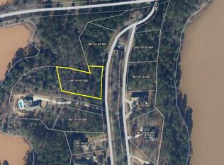 103 Bereau Dr, Mc Cormick, SC 29835