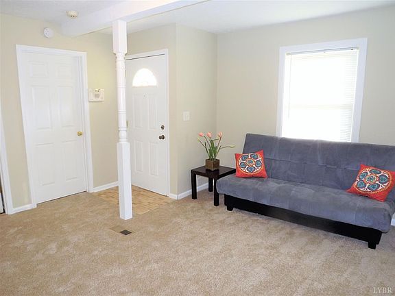 5th image of 302 Munford St
