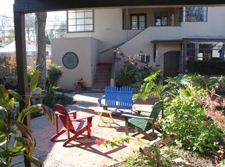 3377 Falcon Ave, Signal Hill, CA 90755