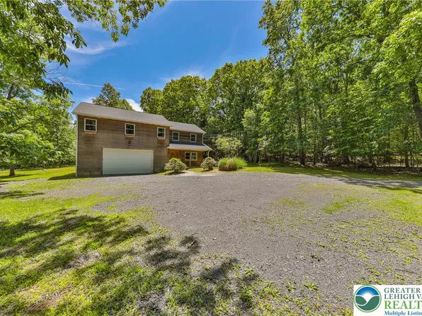 152 Inverhouse Rd, Henryville, PA 18332