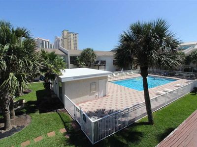 8425 Gulf Blvd APT 203, Navarre, FL, 32566