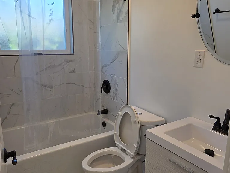 425 Daisy Ln — Photo 19