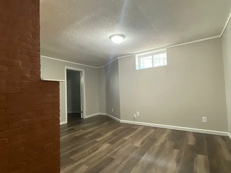 174 Fort Pleasant Ave #B — Photo 13