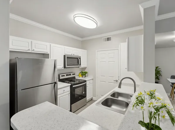 North Pointe Apartments