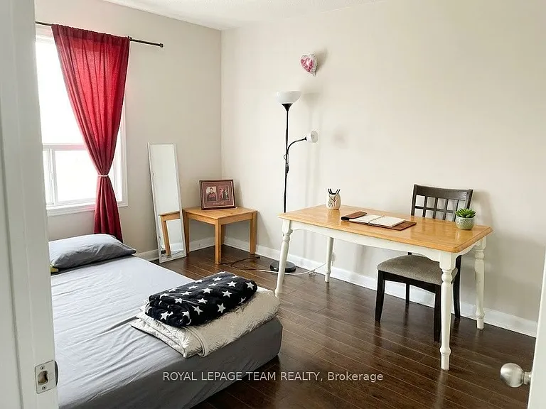 1220 Dorchester Ave — Photo 8
