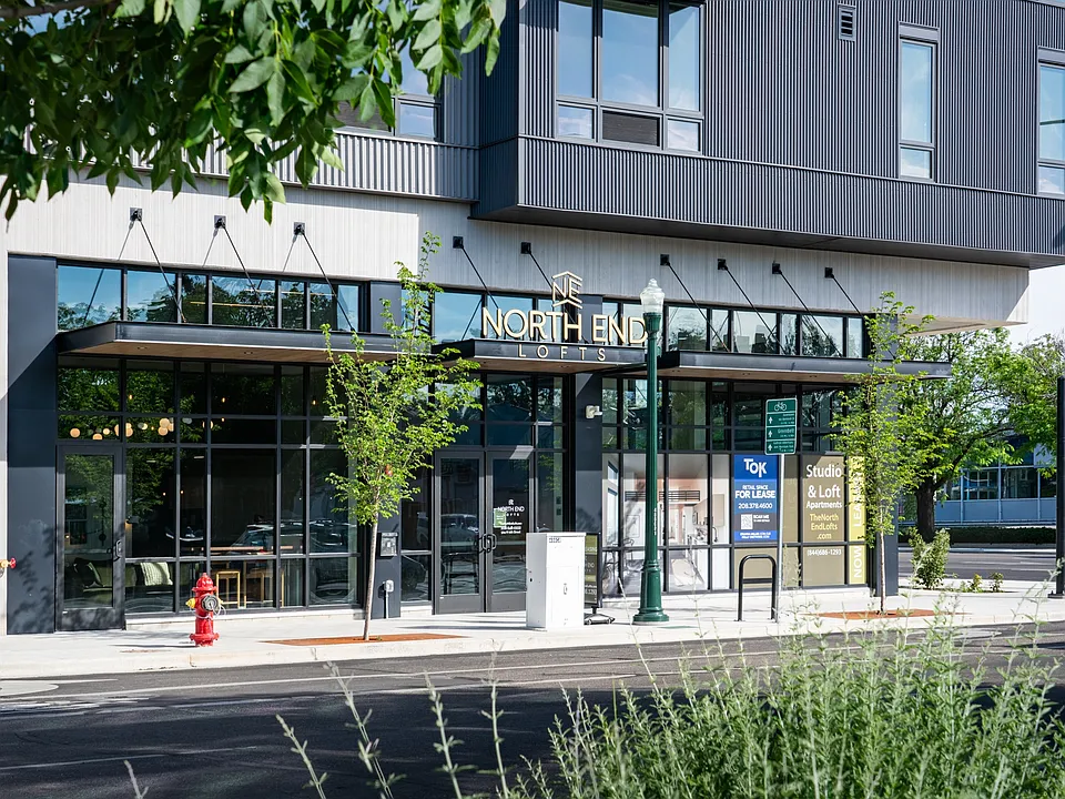 North End Lofts - Market